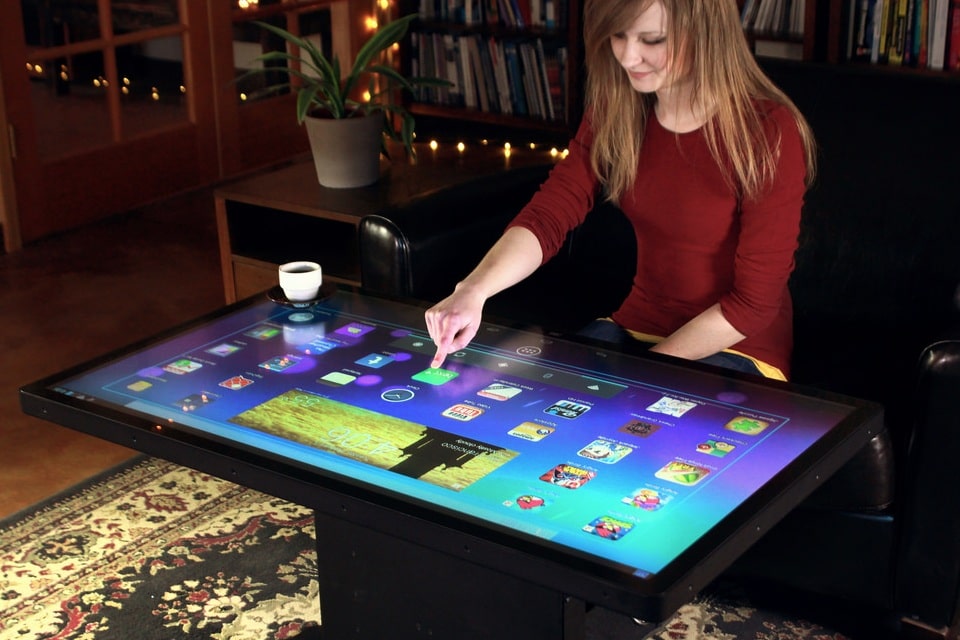 Smart Digital Table